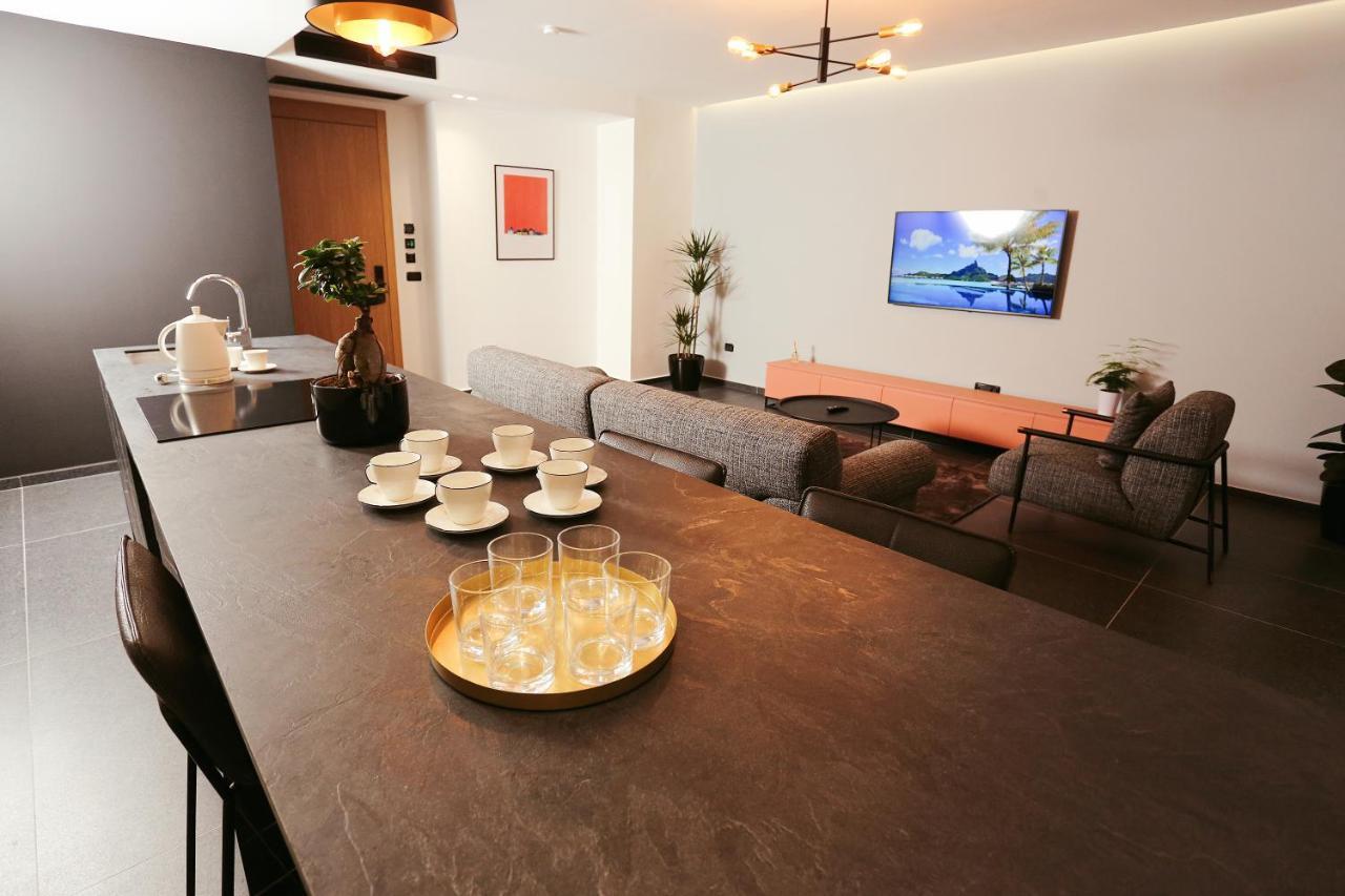 Hotel 12 Gjakova Extérieur photo