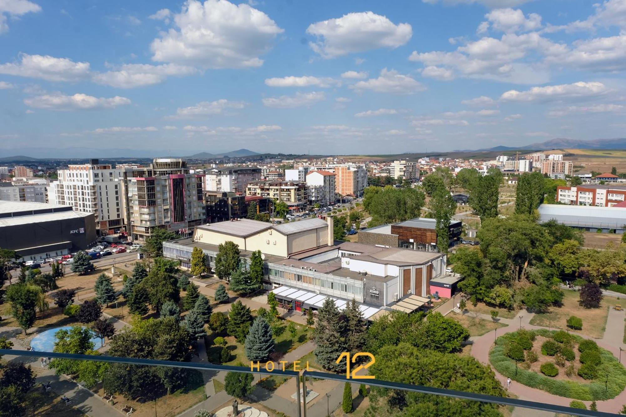 Hotel 12 Gjakova Extérieur photo