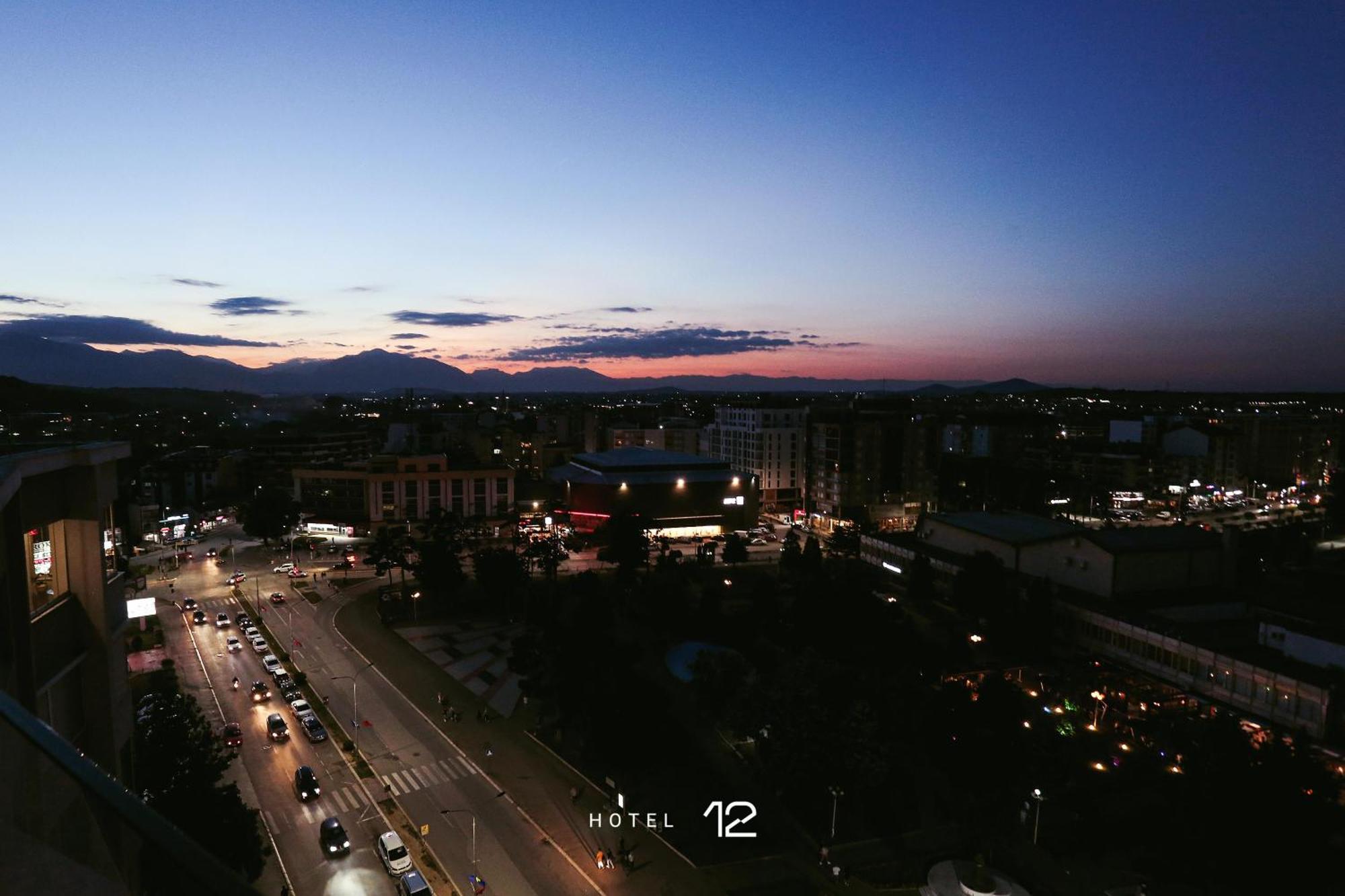 Hotel 12 Gjakova Extérieur photo